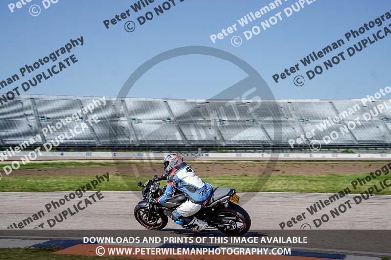 Rockingham no limits trackday;enduro digital images;event digital images;eventdigitalimages;no limits trackdays;peter wileman photography;racing digital images;rockingham raceway northamptonshire;rockingham trackday photographs;trackday digital images;trackday photos